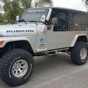 Meet your Posher, Jesus